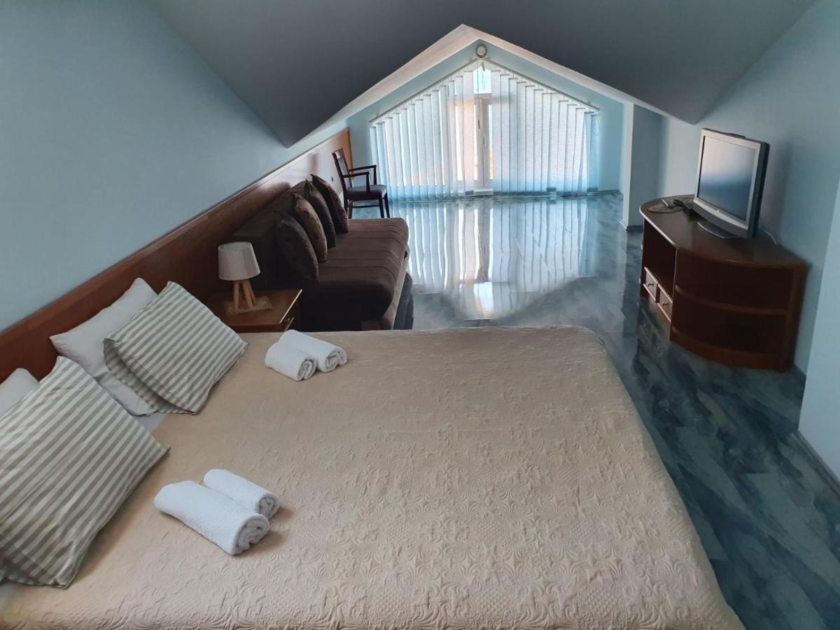 Tazex Apartments Herceg Novi Eksteriør billede