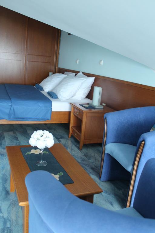 Tazex Apartments Herceg Novi Eksteriør billede